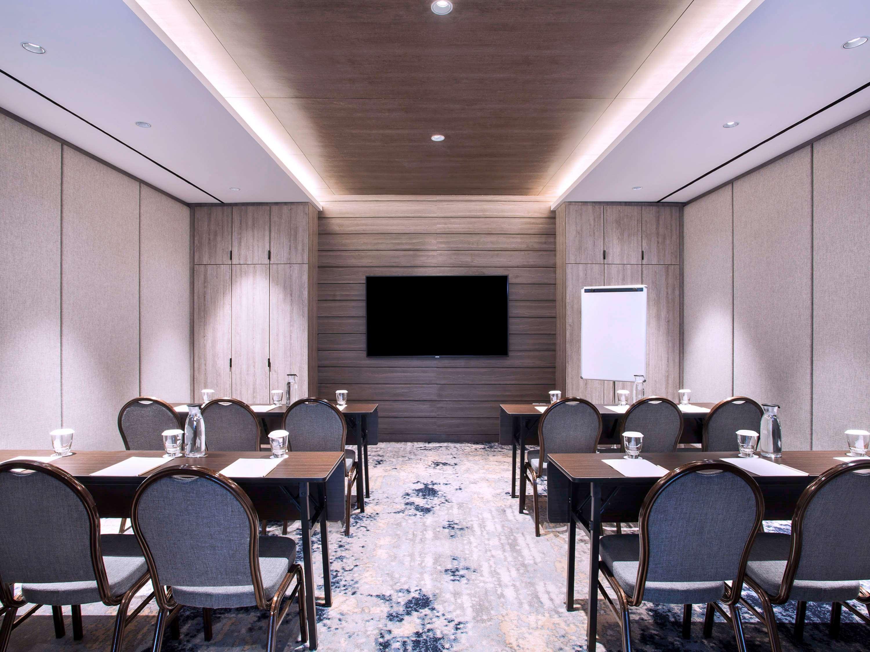 Mercure Tangerang Bsd City Kültér fotó