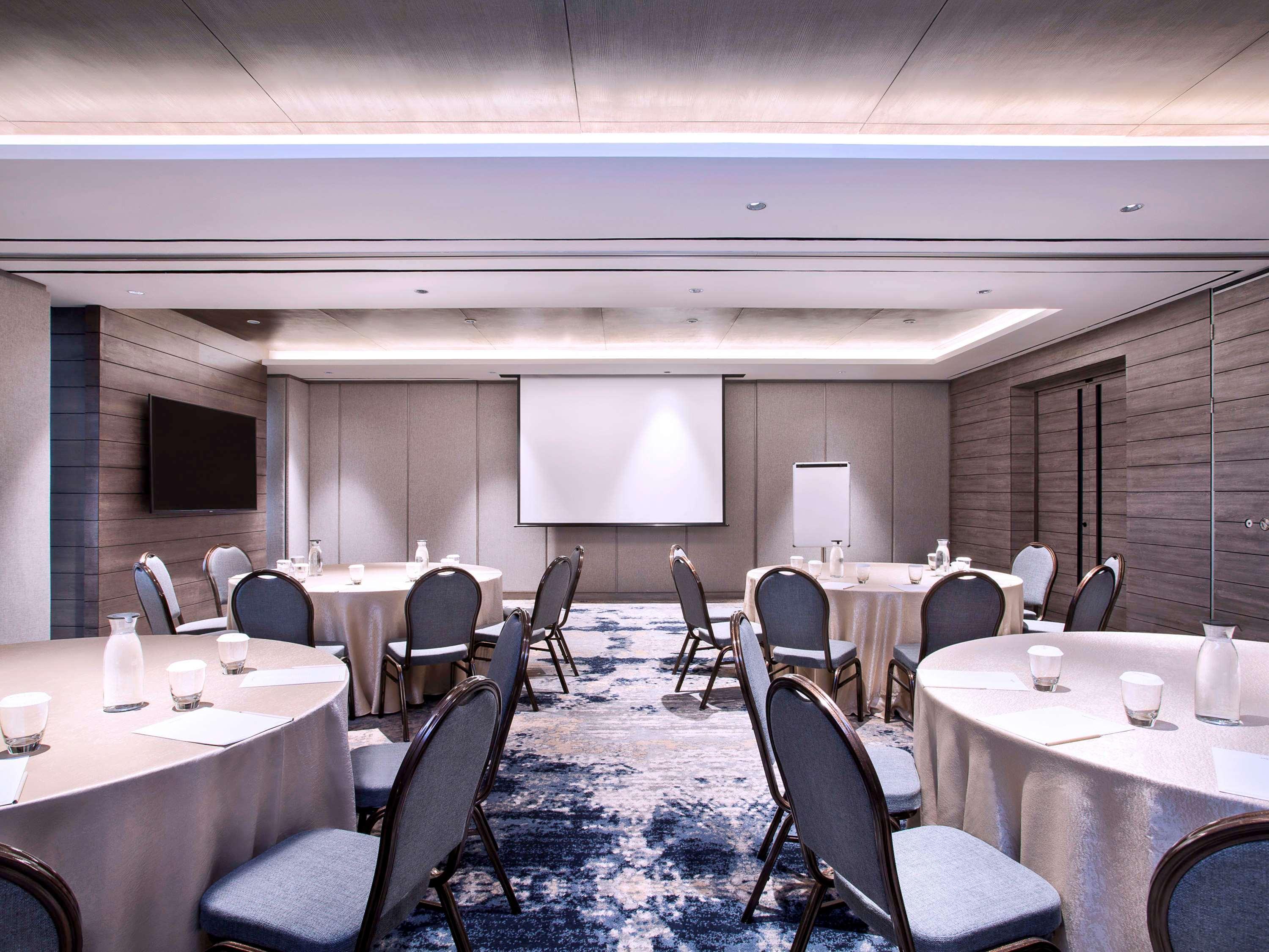 Mercure Tangerang Bsd City Kültér fotó