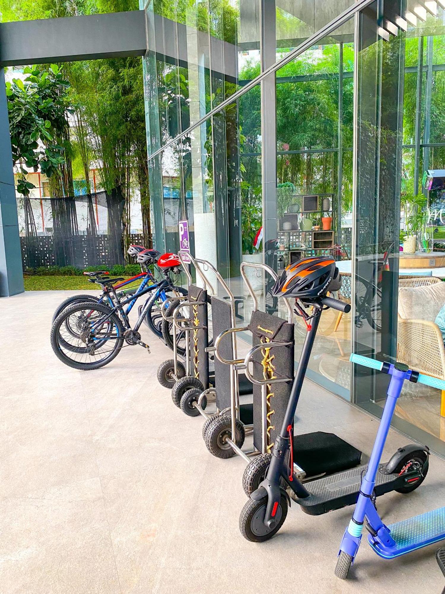 Mercure Tangerang Bsd City Kültér fotó
